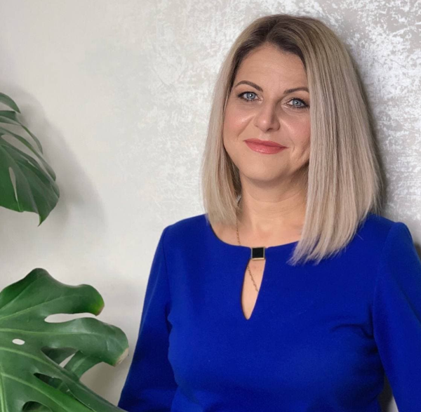 <br> Анна Ильина <br> Руководитель агентства <br> Анна Ильина <br> Руководитель агентства